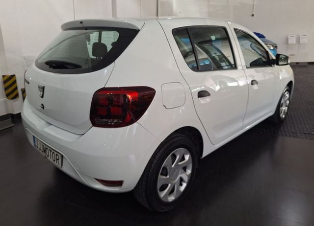 Dacia Sandero Essential