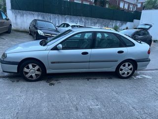 Renault Laguna 2000