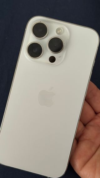 iPhone 14 Pro 512GB Plateado. Usa eSIM