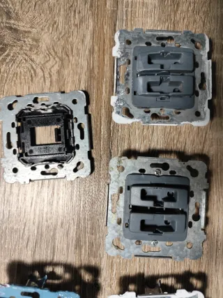 Conjunto mecanismos eléctricos