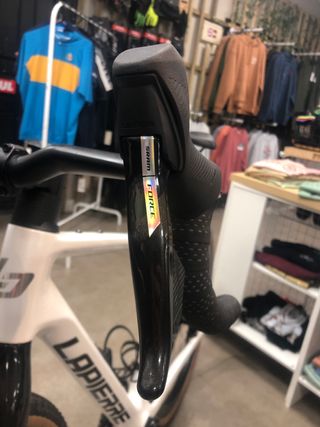 Bici Gravel Lapierre Blanca Precio normal 6.000€