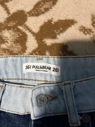 Shorts vaqueros Pull&Bear deshilachados