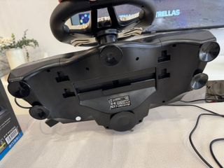 Volante y Pedales FR-tec para PS4