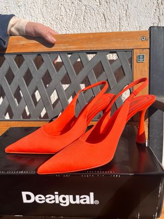 Scarpe Zara con tacco