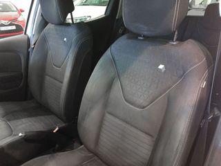 Renault Clio Limited 1.2 16v 55 kW (75 CV)