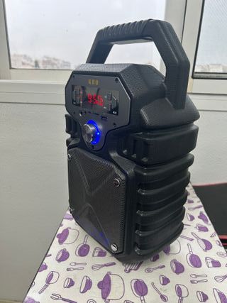 Altavoz Bluetooth KBQ Exterior