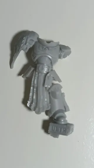 Capitán Titus y Guardianes de Ultramar