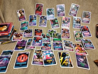 Lote de cromos variados