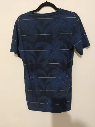 Camiseta Estampada Hombre Azul y Gris