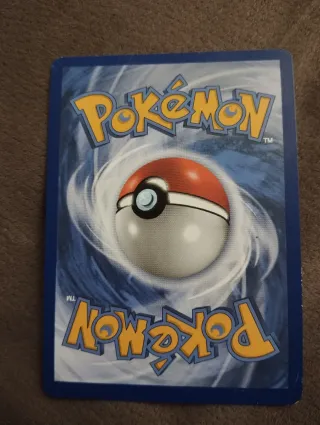 Carta Pokémon Pikachu Básico SWSH020