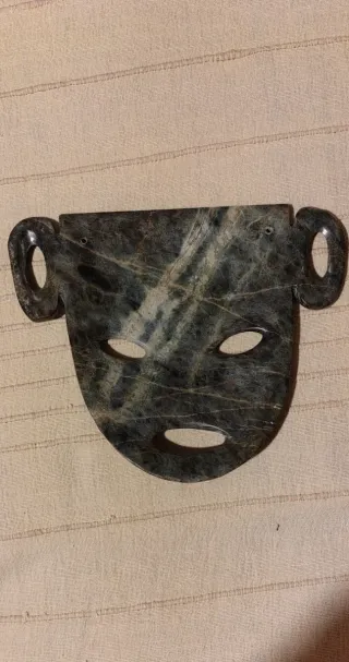 Maschera Antica in Pietra Verde