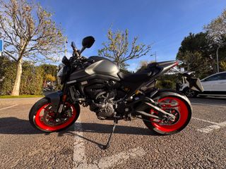 Ducati Monster 950 2021 Gris/Roja