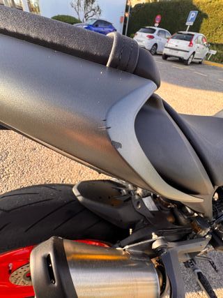 Ducati Monster 950 2021 Gris/Roja