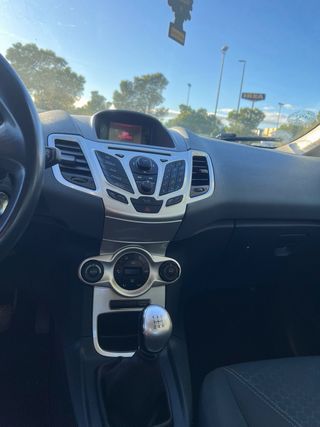 Ford Fiesta 2011