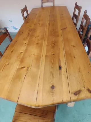 Conjunto Mesa, Banco y Sillas Madera.