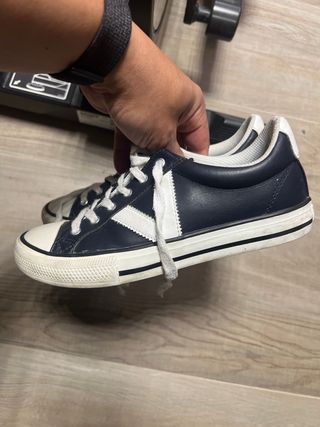 Zapatillas Victoria Talla 38 Negro/Blanco