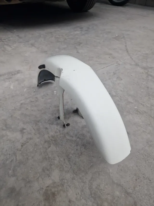 Guardabarros delantero Vespino F9