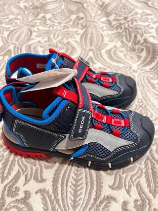 Geox Sandalias Niños T33 Nuevas