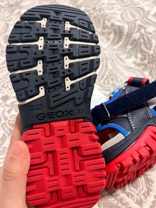Geox Sandalias Niños T33 Nuevas