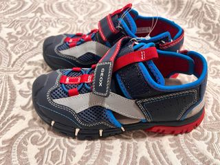 Geox Sandalias Niños T33 Nuevas