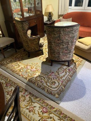 2 Tappeti in stile classico: grande 60€, piccolo 40€