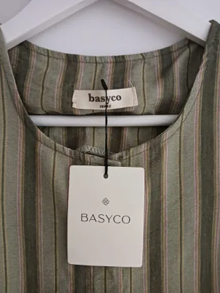 Chaleco verde a rayas