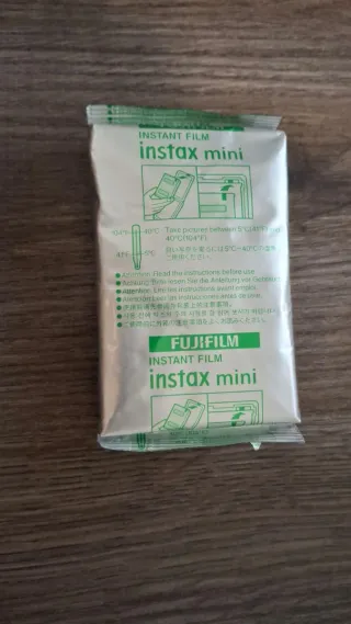 Instax Mini 9 Cámara Amarilla + Accesorios