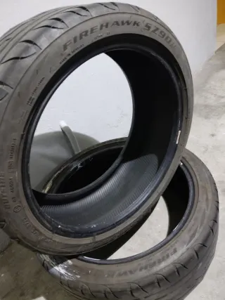 Neumáticos 225/40 R18 92Y