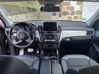 Mercedes-Benz  GLE 250d 4 Matic