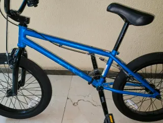 Bicicleta BMX Haro Azul