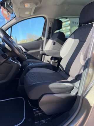 PEUGEOT PARTNER 1.6 BLUEHDI 2017 C🔵 7 PLAZAS