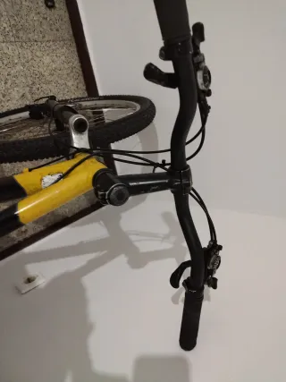 Bicicleta GT Avalanche 2.0 27.5