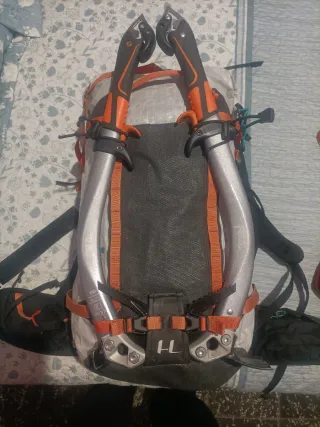 Zaino leggero per alpinismo
