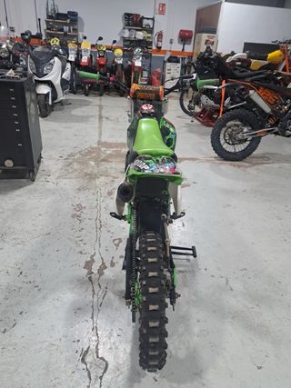Kawasaki 85cc Motocross Verde