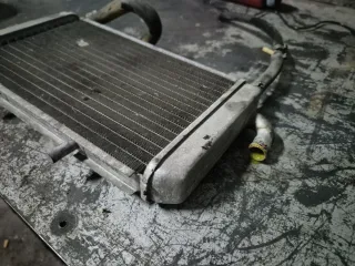 Radiador Piaggio Hexagon