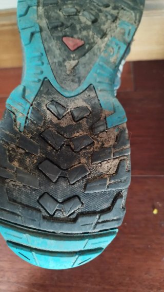 Zapatillas senderismo Salomon negras y turquesa