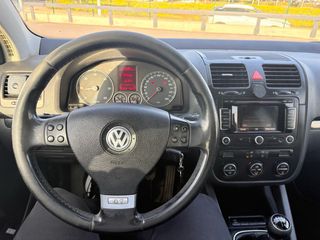 Volkswagen Golf 1.9 105cv