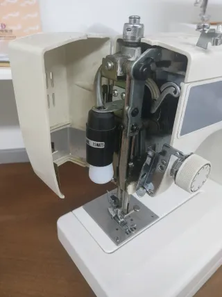Macchina da cucire Millepunti Mod. 540