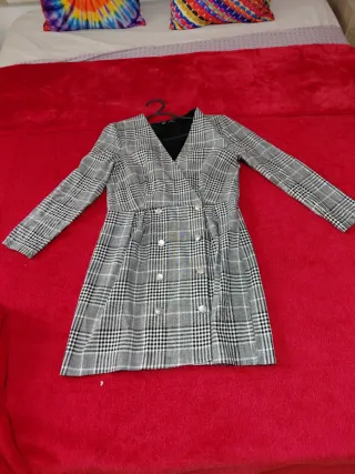Vestido Zara cuadros gris y negro