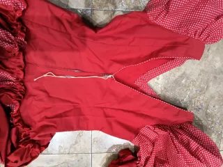 Bata Rociera Roja y Blanca Medidas: