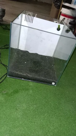Pecera marca BETA