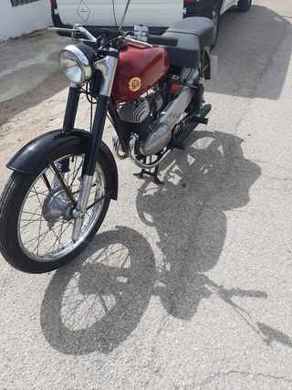Montesa 150
