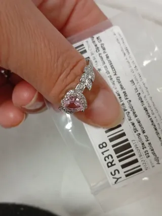 Anillo de compromiso con circonita nuevo