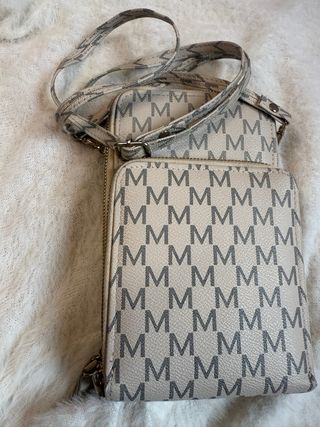 Bolso pequeño beige