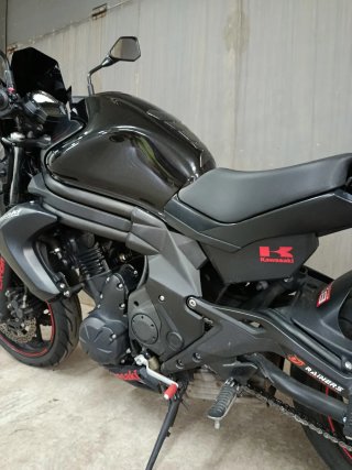 KAWASAKI ER-6N