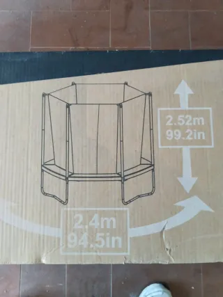 Cama elástica con red de seguridad