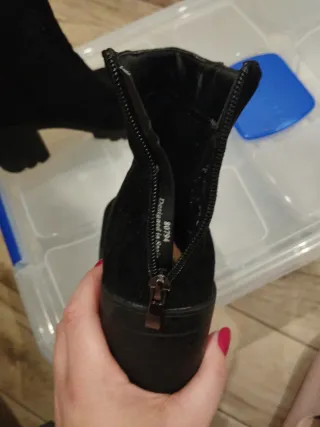 Botines de tacón negros