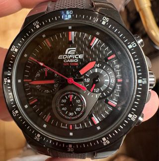 Reloj Casio Edifice WR 100M Negro/Rojo