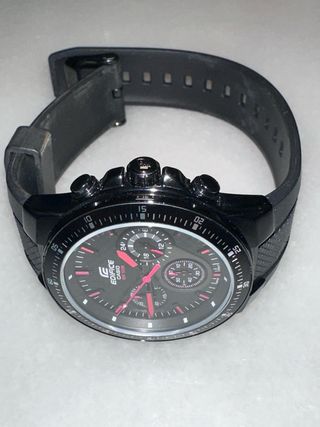 Reloj Casio Edifice WR 100M Negro/Rojo