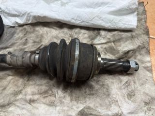 Transmisión Nissan Primera P11